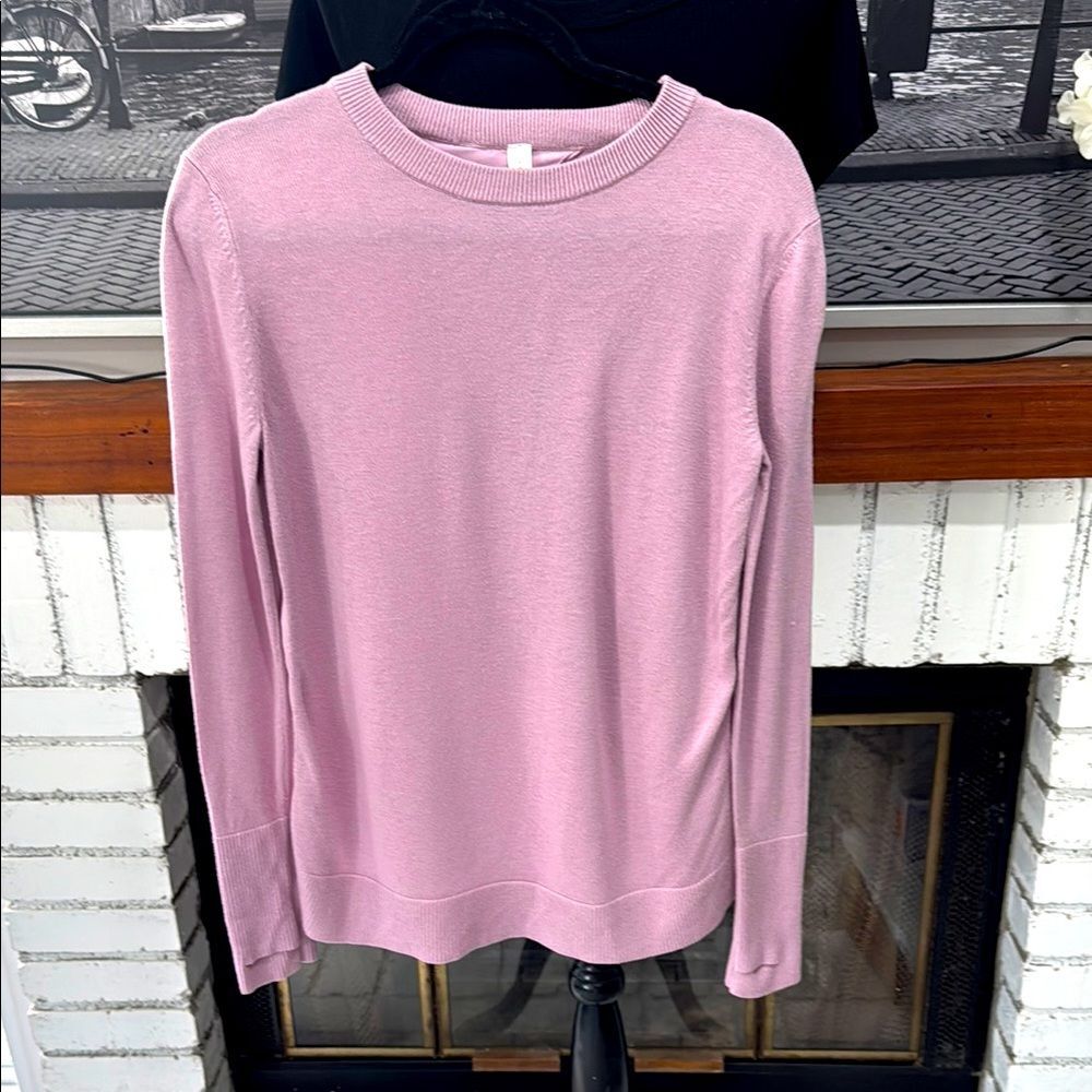 LULULEMON STILL AT EASE PULLOVER Sweater SIZE 4 LAVENDER Long Sleeve Crew Neck
